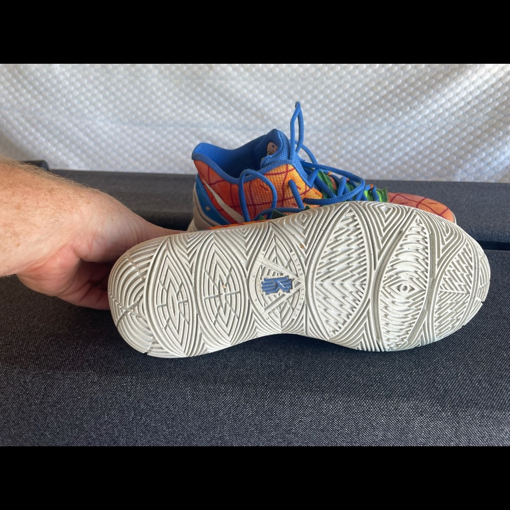 spongebob nike shoes price